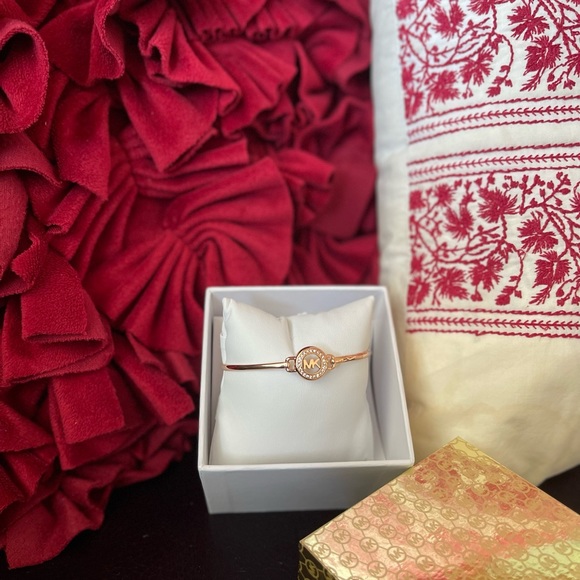 MICHAEL KORS Pave MK Logo Rose Gold Tone Bangle Bracelet MKJ6521792 - Picture 4 of 6